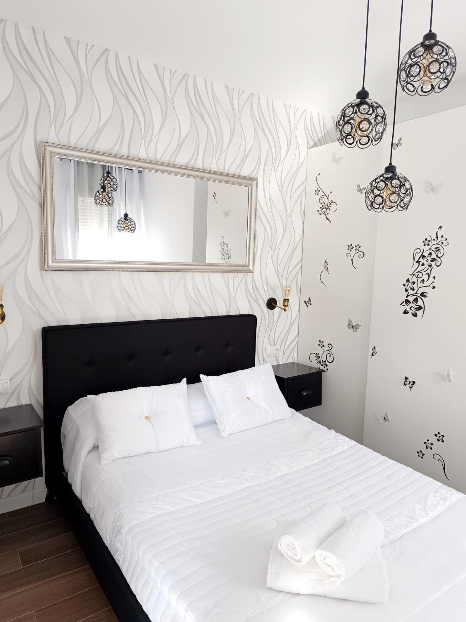 Hostal Casa Blanca Seville Exterior photo
