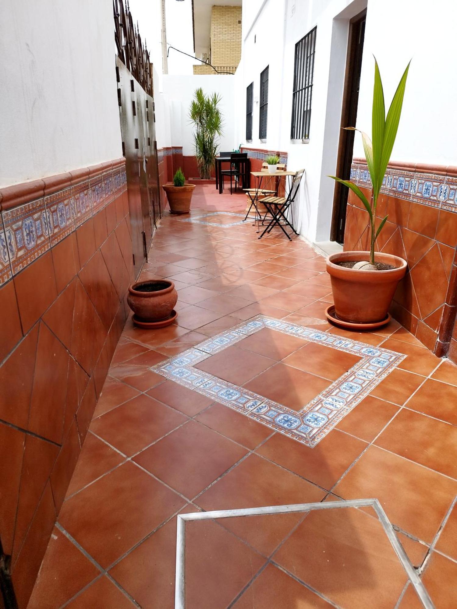 Hostal Casa Blanca Seville Exterior photo