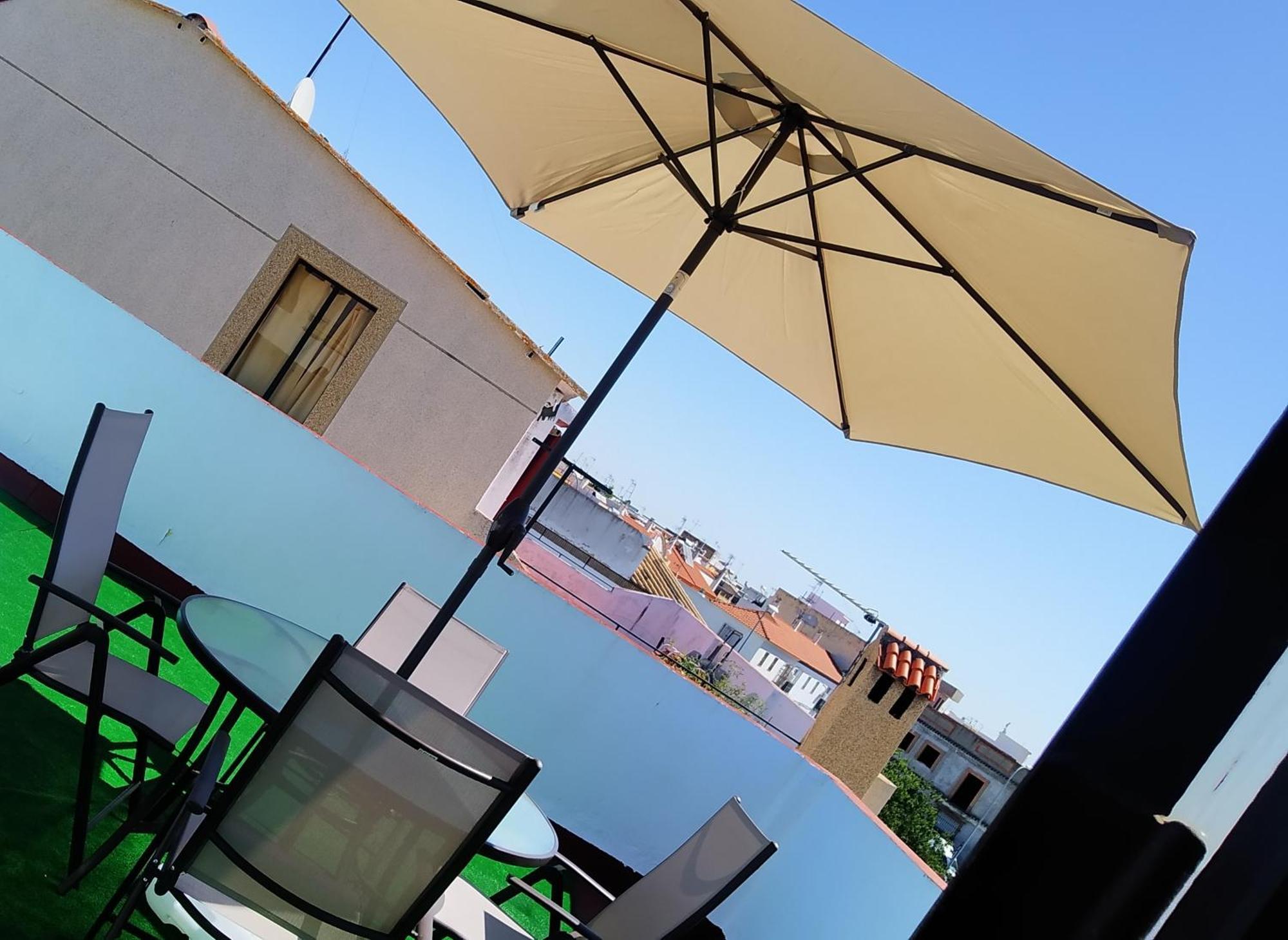 Hostal Casa Blanca Seville Exterior photo