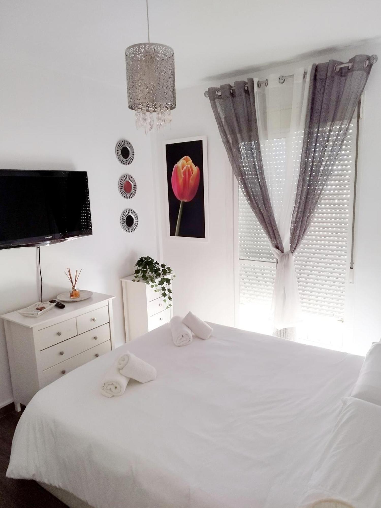 Hostal Casa Blanca Seville Exterior photo