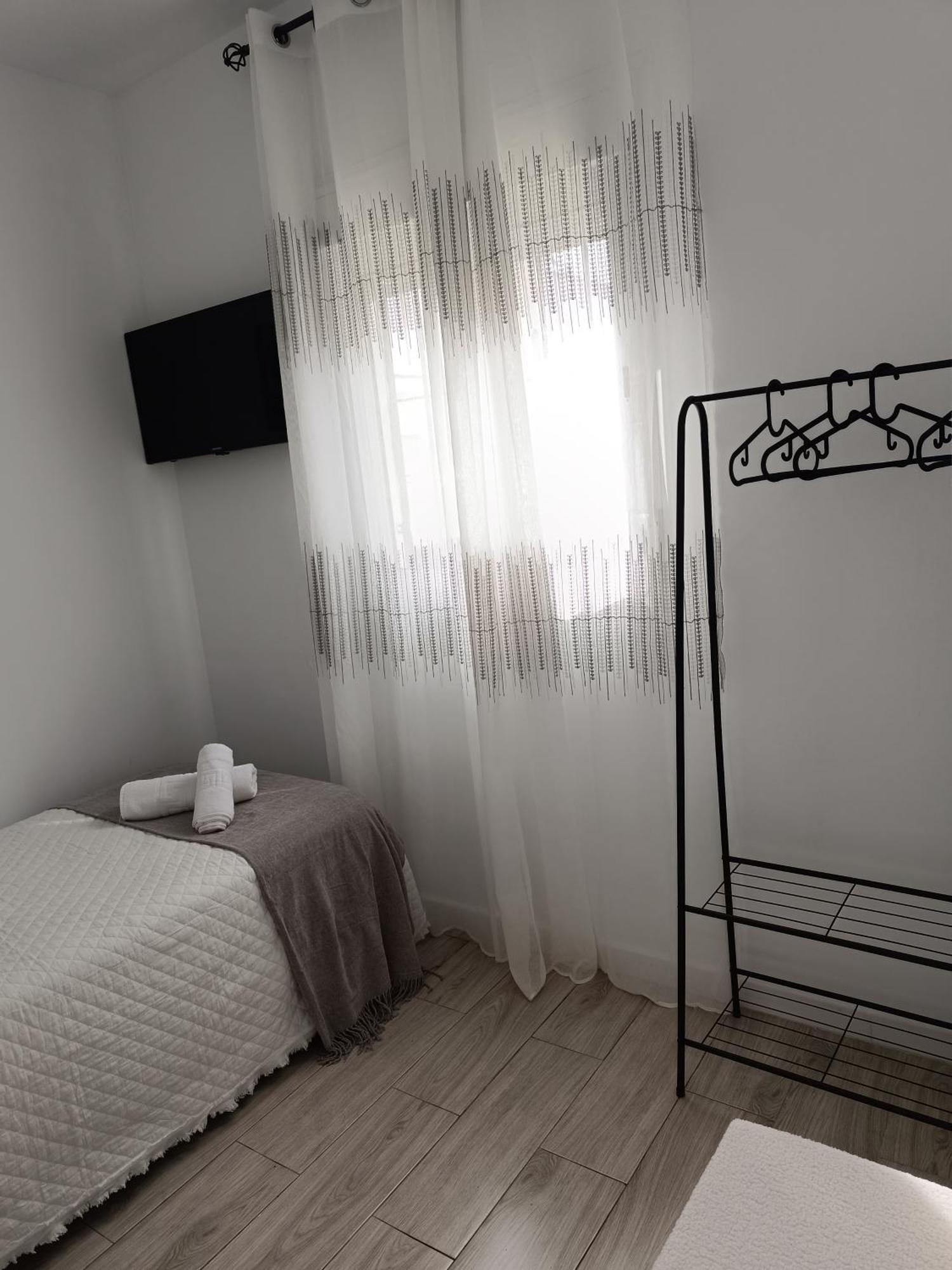 Hostal Casa Blanca Seville Exterior photo